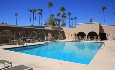 Scottsdale Shadows - Scottsdale, AZ