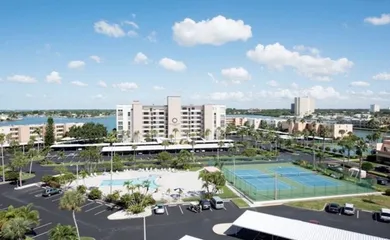 Bay Island - South Pasadena, FL