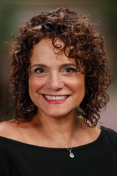 Photo of Ellen Kaptain