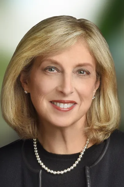 Photo of Lori Saybolt