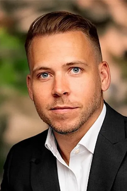 Photo of Cole Cummins