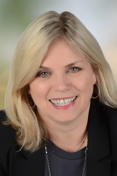 Photo of Julie Wright