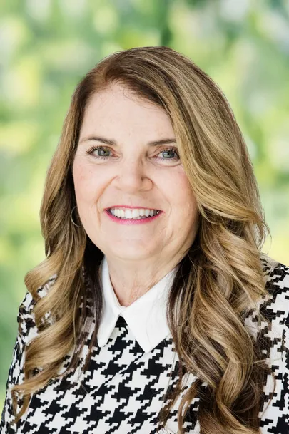 Photo of Deb Ambrosi