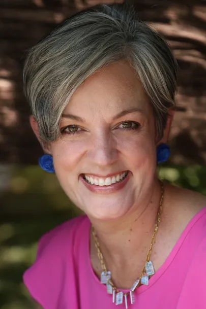 Photo of Amanda Cabe