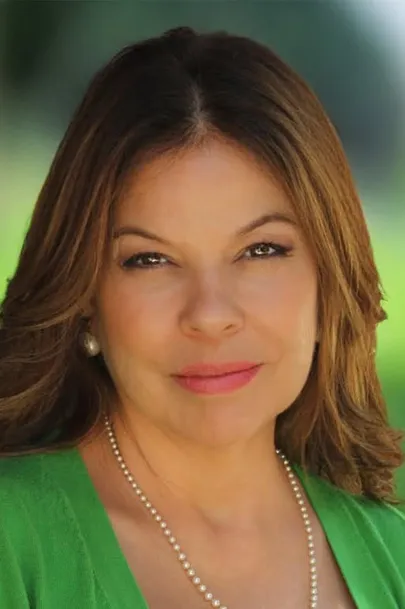 Photo of Lizzy Lambert