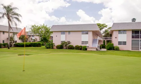 Little Club Image