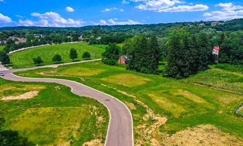 The Courtyards at Cherry Valley - Granville, OH