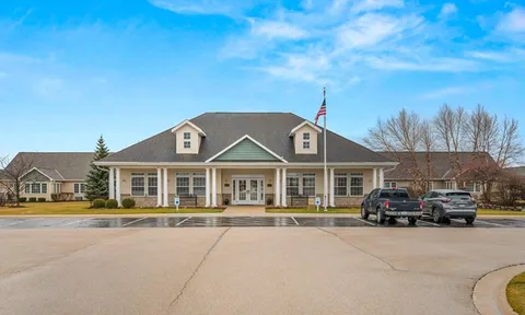 Somerset Farms - Sycamore, IL
