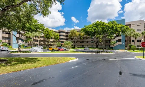 Colony Point Image