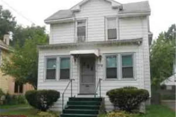 115 EVERGREEN AVE