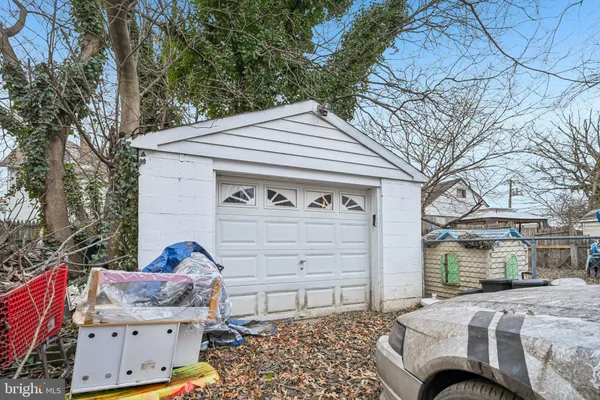 115 EVERGREEN AVE