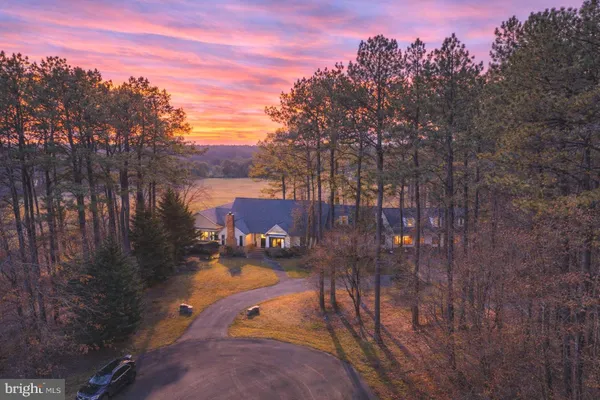 6 CINDERBERRY CT