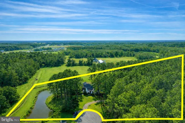 6 CINDERBERRY CT