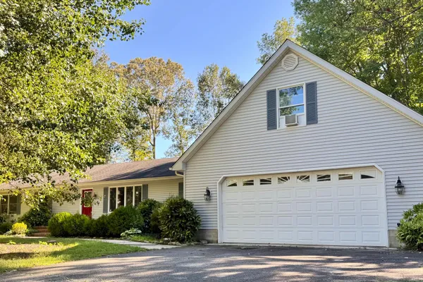 110 SYLVAN DR