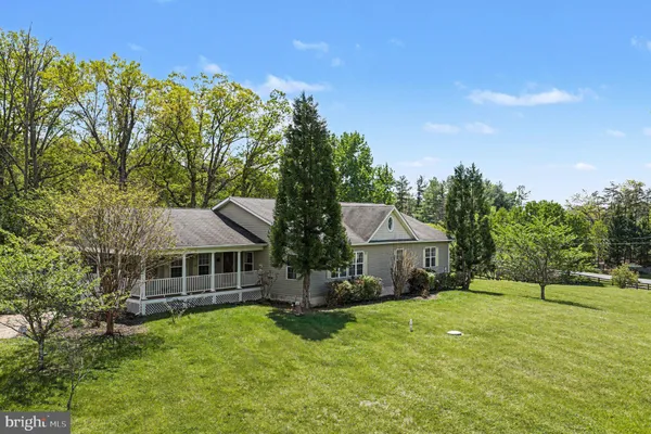 1564 PERRY RD
