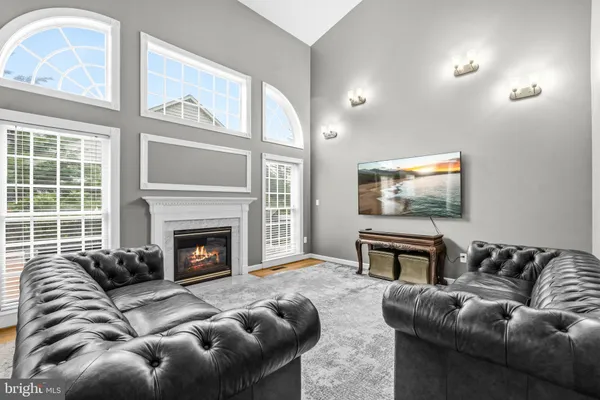 13231 DUTROW DR