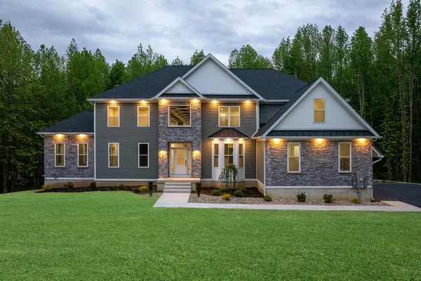 39 FOX HAVEN LN