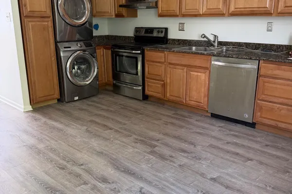 515 N YORK RD 9-E