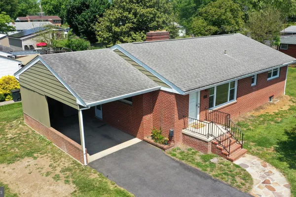 437 BEECHCROFT RD