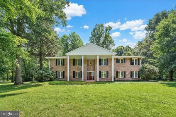 49 FAWN DR
