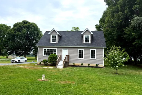 1010 TWIN CT