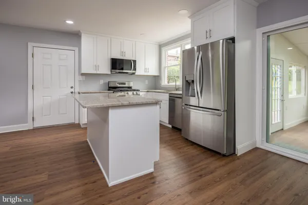 29 BEEKMAN RD