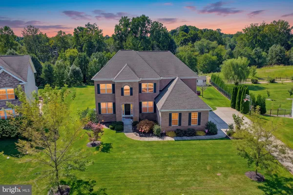 204 STOVER CT
