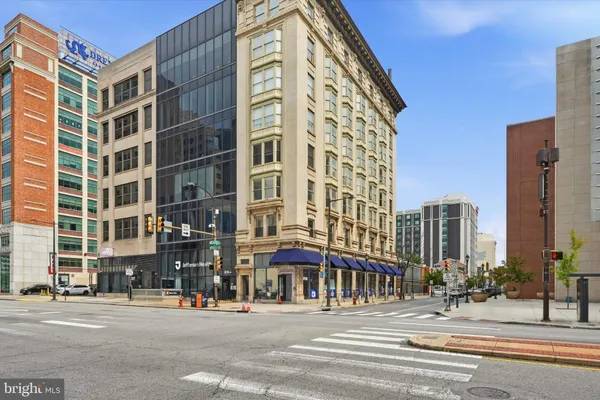 201 N BROAD ST 4