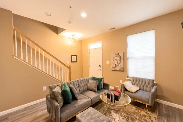 528 GARRETT A MORGAN BLVD