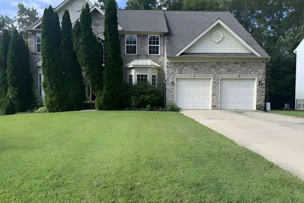 568 WINDSONG DR