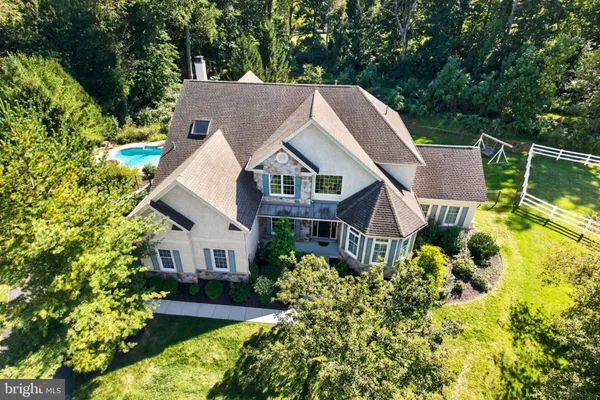 1204 ASTON CT
