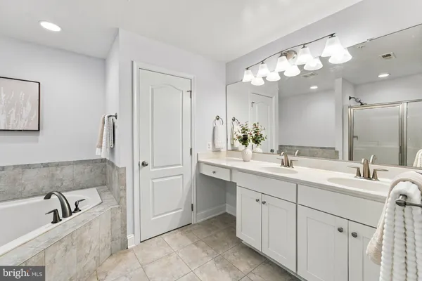 100 FINCH DR