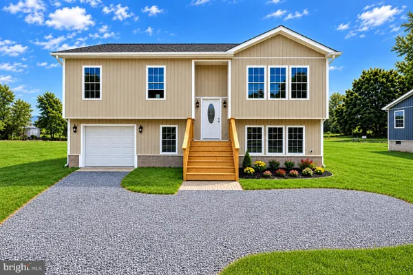 142 WESLEY CHAPEL DR