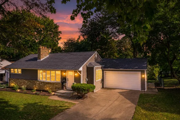 134 VILLANOVA DR