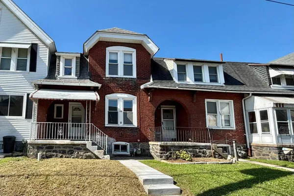 17 WALNUT ST