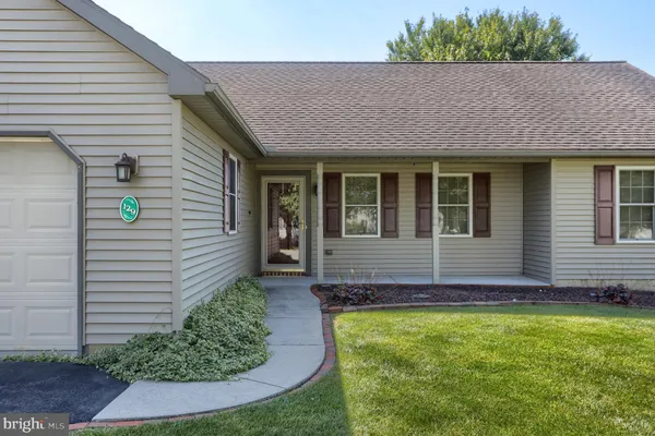 129 ARBOR DR