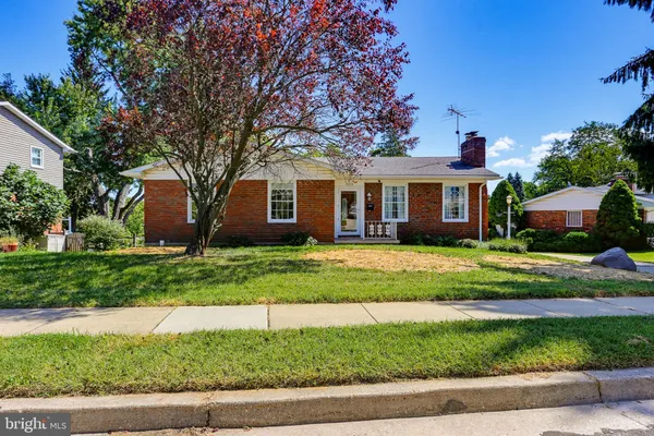 2313 HARCROFT RD
