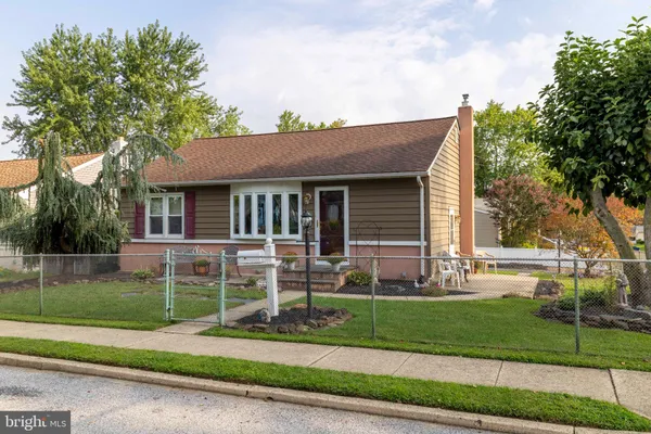 2801 SPEAR AVE