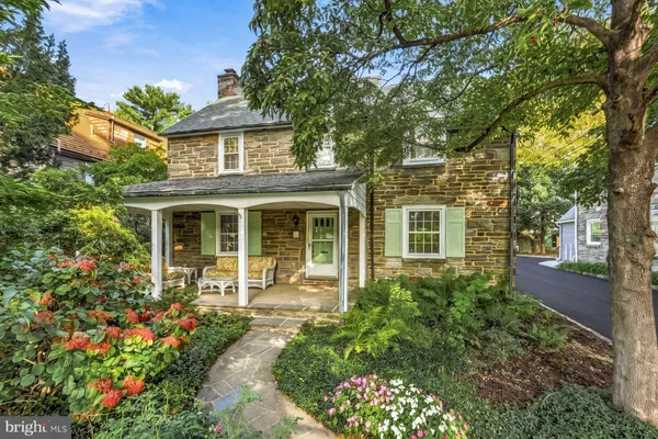 35 OVERHILL RD