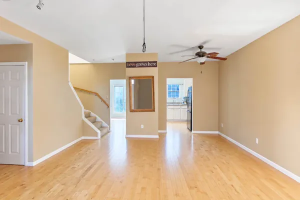 1130 WICKFORD CT