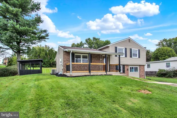 126 CLAREMONT DR