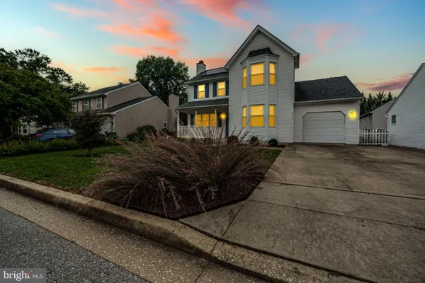 9104 KNOX CT