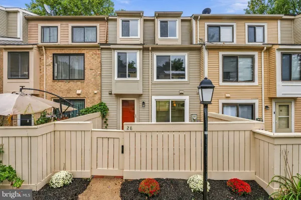 28 WELBECK CT