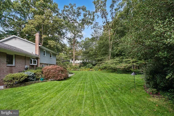 3403 VALEWOOD DR