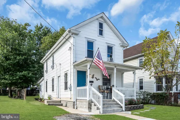 62 CAPITOL ST