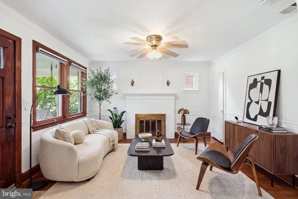 15 JEFFERSON ST
