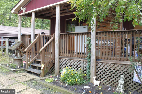 214 ROCKY MOUNTAIN LN