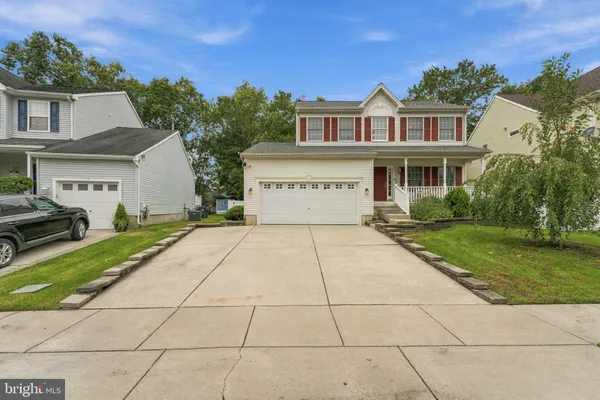 33 DELANCY CT