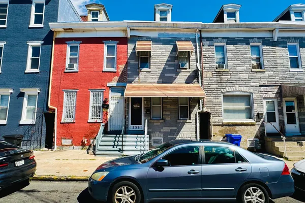 239 PEARL ST