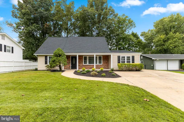 13117 MELVILLE LN